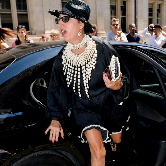 Rossy de Palma arrive au défilé de mode Haute-Couture 2019/2020 "Jean Paul Gaultier" à Paris. Le 3 juillet 2019 © Veeren Ramsamy-Christophe Clovis / Bestimage