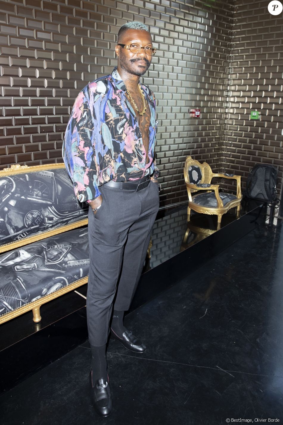 Djibril Cissé assiste au défilé de mode Haute-Couture automne-hiver 2019/2020 &quot;Jean Paul Gaultier&quot; à Paris. Le 3 juillet 2019 © Olivier Borde / Bestimage