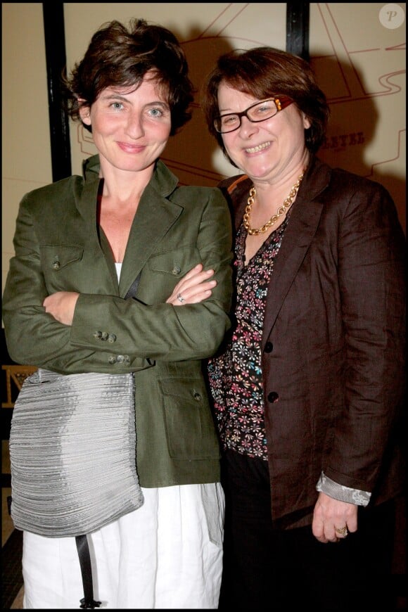 Valérie Lang et Josiane Balasko lors de la Fashion Week à Paris, en 2007. 