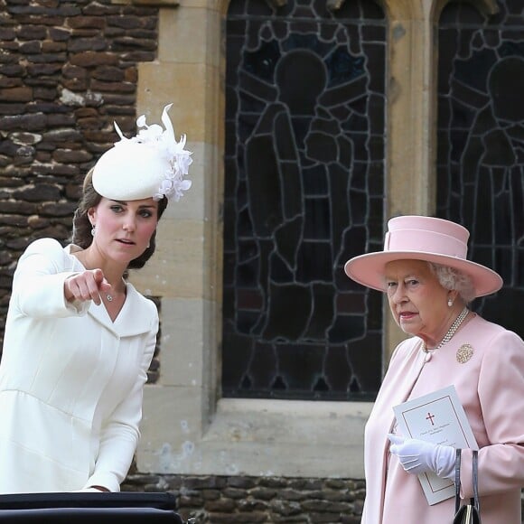 Catherine Kate Middleton, la duchesse de Cambridge et sa fille la princesse Charlotte de Cambridge, la reine Elisabeth II - Sorties après le baptême de la princesse Charlotte de Cambridge à l'église St. Mary Magdalene à Sandringham, le 5 juillet 2015.