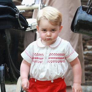 Le prince George de Cambridge - Sorties après le baptême de la princesse Charlotte de Cambridge à l'église St. Mary Magdalene à Sandringham, le 5 juillet 2015.