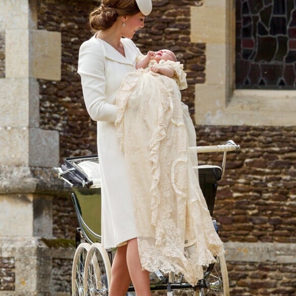 Baptême de la princesse Charlotte de Cambridge à l'église St. Mary Magdalene à Sandringham, le 5 juillet 2015.