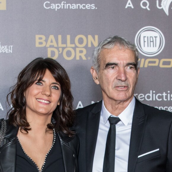 Estelle Denis et Raymond Domenech à la cérémonie du Ballon d'or France Football 2018 au Grand Palais à Paris, France, le 3 décembre 2018. © Cyril Moreau/Bestimage