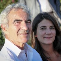 Estelle Denis coince Raymond Domenech sur la question du "mariage parfait"...