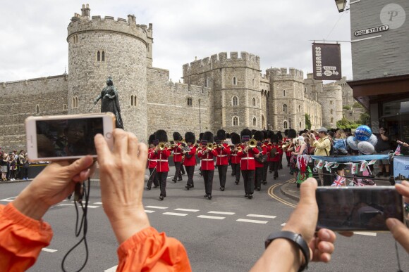 Ambiance à Windsor le 6 juillet 2019, jour du baptême d'Archie Mountbatten-Windsor, fils du prince Harry et de Meghan Markle.