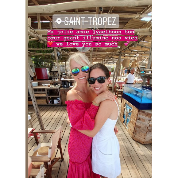 Laeticia Hallyday et ses copines sur Instagram, le 7 juillet 2019.