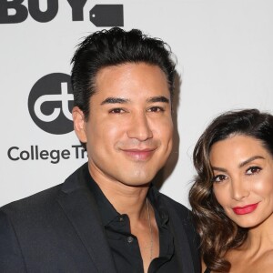 Mario Lopez et sa femme Courtney Lopez - People à la soirée de gala de la fondation Eva Longoria à Beverly Hills. Le 8 novembre 2018