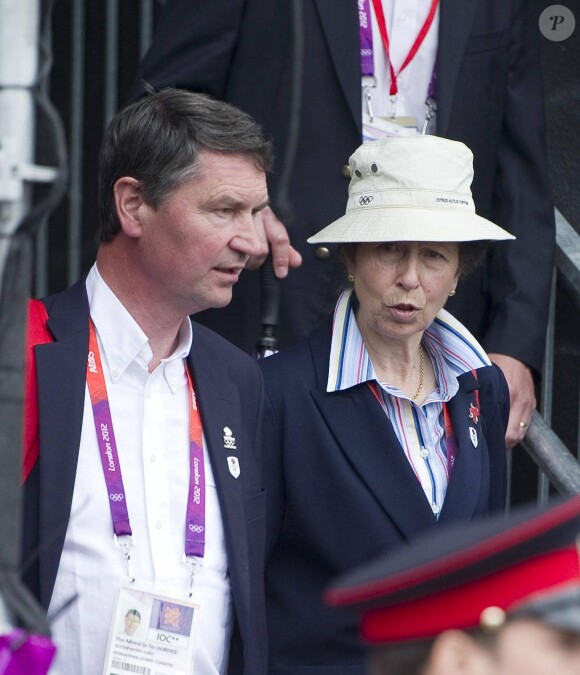 Tim Laurence et la princesse Anne lors du concours complet par équipe aux JO de Londres 2012, où Zara Phillips et ses partenaires ont décroché l'argent.