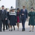  Le vice-amiral Tim Laurence (à gauche) et la princesse Anne (à droite) le 30 mars 2012 à Windsor lors d'une messe à la mémoire de la reine mère et de la princesse Margaret. 
