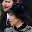  La princesse Anne et son époux Tim Laurence en février 2009 lors de l'inauguration d'une statue hommage à la reine mère sur le Mall à Londres. 
