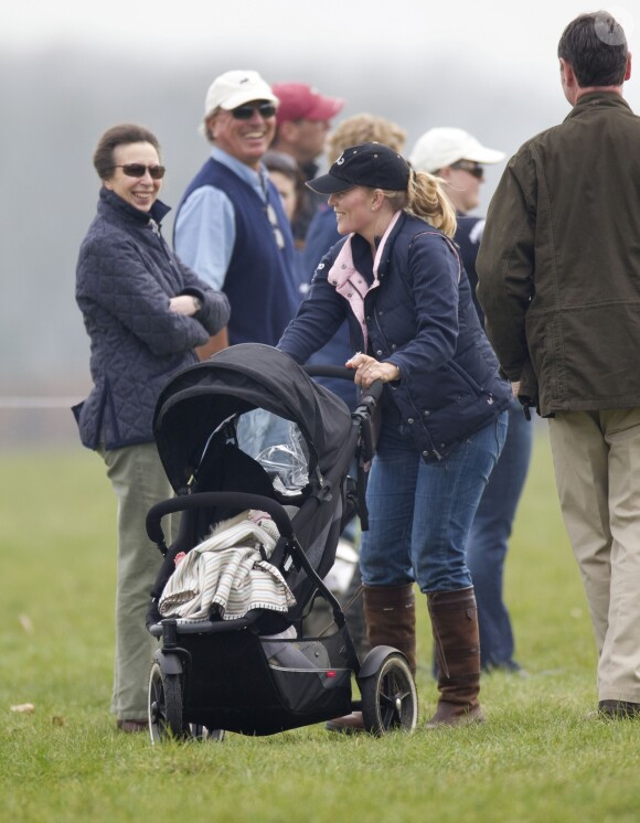 La princesse Anne et sa belle-fille Autumn Phillips en mars 2011 à Gatcombe Park.