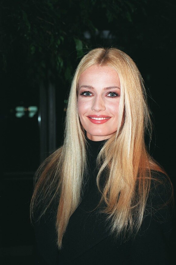 Karen Mulder le 18 mars 1996 à Paris.