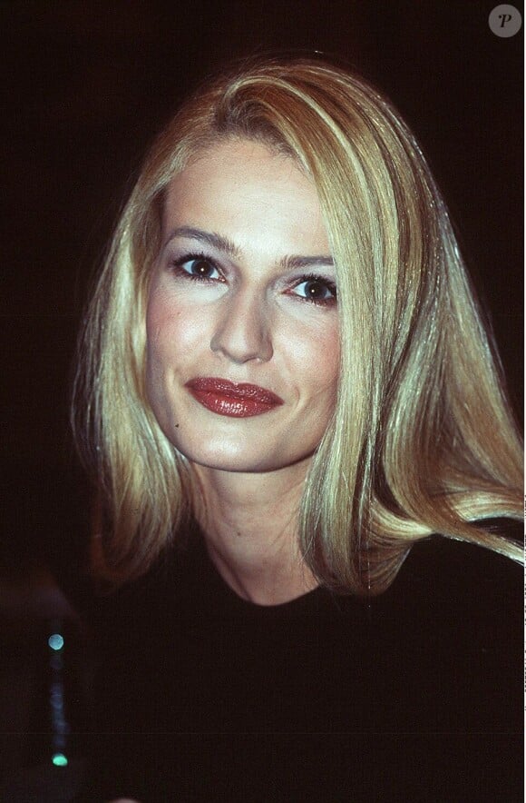 Karen Mulder le 12 mars 1996 à Paris.