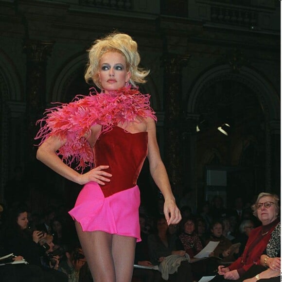 Karen Mulder le 13 mars 1996 à Paris.