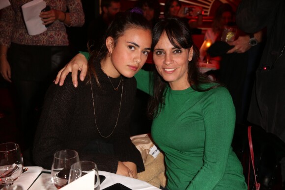 Laure Cohen (Koxie) et sa fille Ellie lors de la soiree d'inauguration du restaurant "Roxie" à Paris, France, le 27 Novembre 2018.
