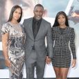 Idris Elba avec sa femme Sabrina Dhowre Elba et leur fille Isan Elba à la première du film "Fast &amp; Furious Hobbs &amp; Shaw" à Los Angeles, le 13 juillet 2019.
