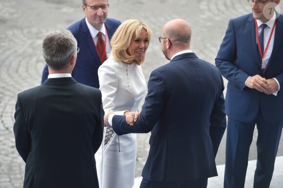 La Première dame Brigitte Macron lors du 139ème défilé militaire du 14 Juillet sur les Champs-Elysées, le jour de la Fête Nationale. Paris, le 14 juillet 2019. © Lemouton-Gorassini-Perusseau/Bestimage