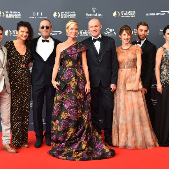 Grant Lawrens, Pauline Bression, Serge Dupire, Rebecca Hampton ( robe Christophe Guillarmé à encolure asymétrique en jacquard à relief noir et violet) , Pierre Martot, Lea Francois, Marwan Berreni et Fabienne Carat à la 59ème édition du festival de télévision de Monte Carlo au Grimaldi forum à Monaco le 14 juin 2019. © Bruno Bebert / Bestimage