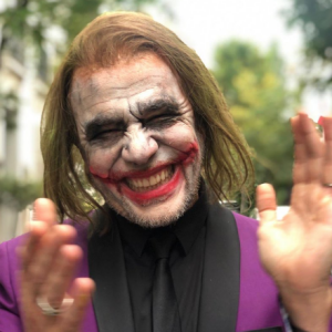 Pascal Obispo grimé en Joker sur Twitter, le 15 juillet 2019.