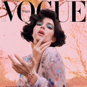 Kendall Jenner en couverture de Vogue Italia. Photo par Mert et Marcus.