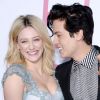 Cole Sprouse et sa compagne Lili Reinhart à la soirée Five Feet Apart à Los Angeles, le 7 mars 2019