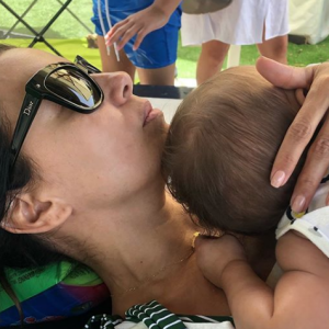 Eva Longoria et son fils Santiago sur Instagram.