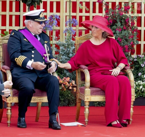 Le prince Laurent de Belgique et la princesse Claire de Belgique lors de la parade militaire de la Fête nationale belge, le 21 juillet 2019 à Bruxelles.