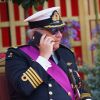 Le prince Laurent de Belgique au téléphone en pleine parade militaire de la Fête nationale belge, le 21 juillet 2019 à Bruxelles...