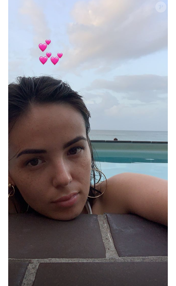 Agathe Auproux divine lors de son voyage en Martinique, en juillet 2019.