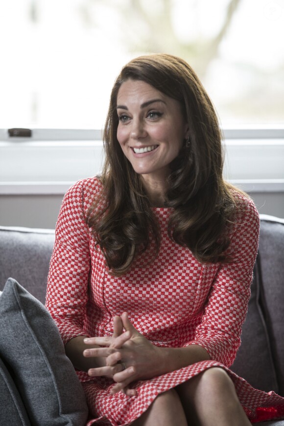 Catherine Kate Middleton, duchesse de Cambridge assiste au lancement d'une série de film sur la santé mentale des femmes au Collège Royal des obstétriciens et des gynécologues à Londres, le 23 mars 2017.