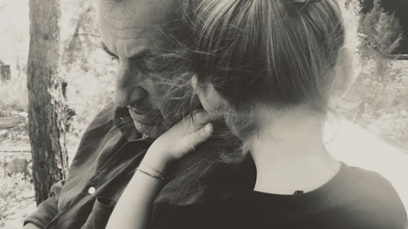 Nicolas Sarkozy et sa fille Giulia câlins : complicité immortalisée par Carla