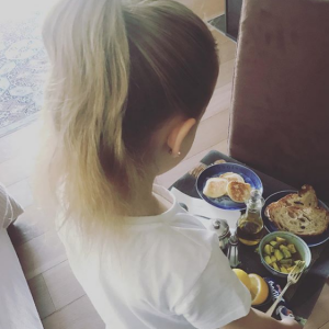 Carla Bruni et sa fille Giulia sur Instagram.