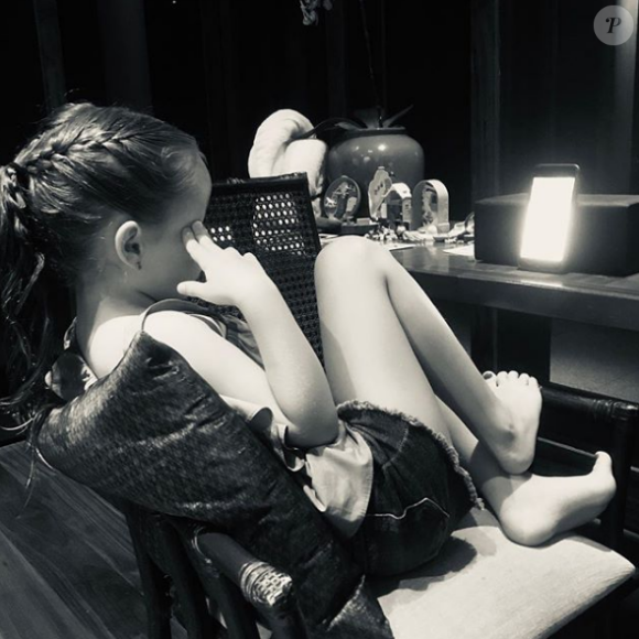 Carla Bruni et sa fille Giulia sur Instagram.