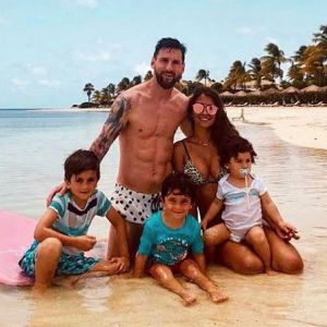 Lionel Messi en vacances sur l'île de Jumby Bay, à Antigua-et-Barbuda. Juillet 2019.