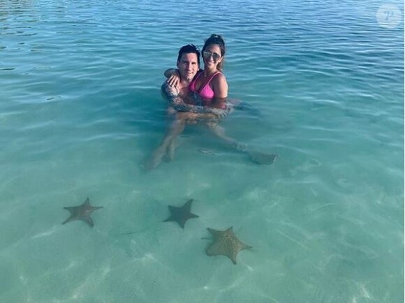 Lionel Messi et son épouse Antonela Roccuzzo en vacances à Antigua-et-Barbuda. Juillet 2019.