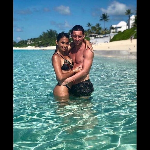 Lionel Messi et son épouse Antonela Roccuzzo en vacances à Antigua-et-Barbuda. Juillet 2019.