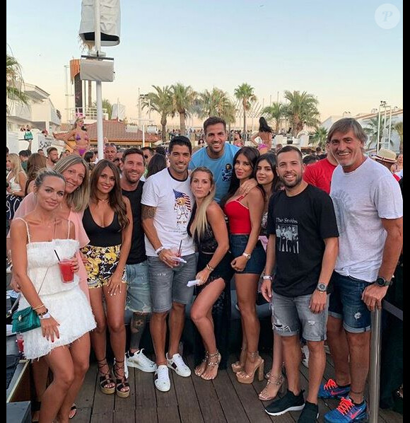 Lionel Messi, Antonela Roccuzzo et des amis en vacances à Formentera. Juillet 2019.