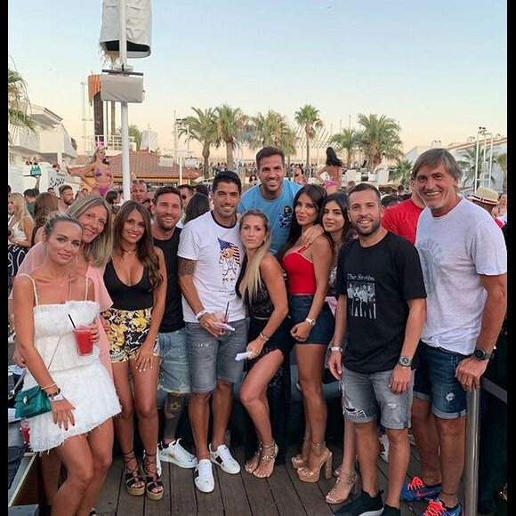 Lionel Messi, Antonela Roccuzzo et des amis en vacances à Formentera. Juillet 2019.