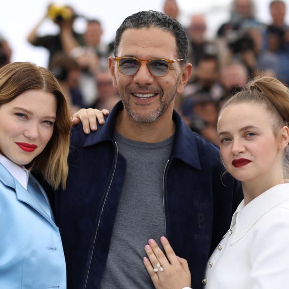 Léa Seydoux, Roschdy Zem et Sara Forestier au photocall du film "Roubaix, une lumière (Oh mercy!)" lors du 72ème Festival International du film de Cannes, France, le 23 mai 2019. © Jacovides-Moreau/Bestimage