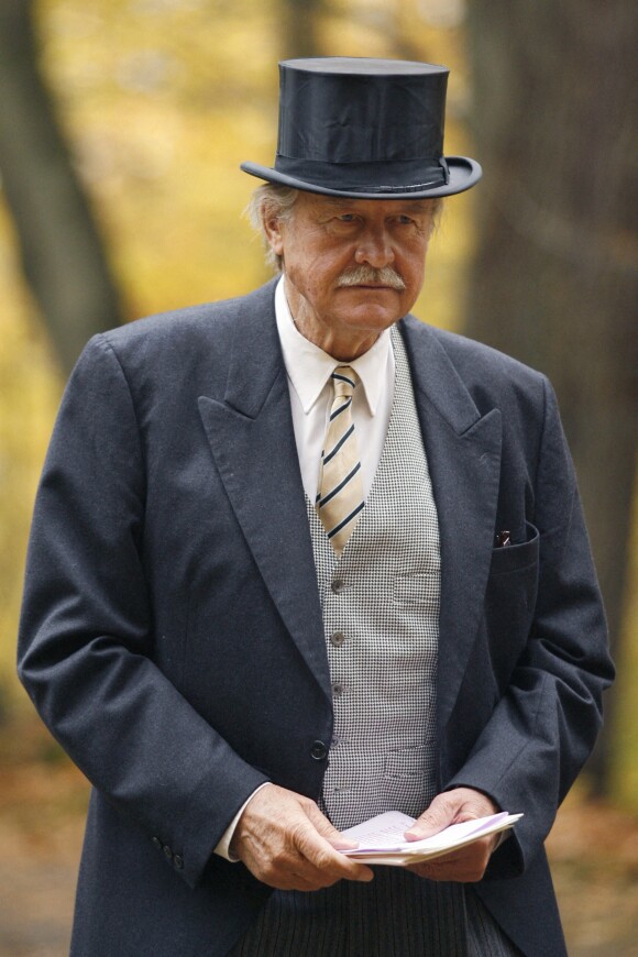 Le prince Ferdinand von Bismarck (ici en octobre 2008 lors du baptême de sa petite-fille Grace), chef de la maison von Bismarck, est mort le 23 juillet 2019 dans un hôpital proche de Hambourg à l'âge de 88 ans.