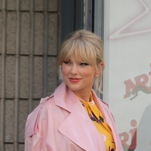 Taylor Swift à la sortie de la radio NRJ à Paris le 25 Mai 2019.