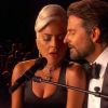Lady Gaga et Bradley Cooper interprètent la chanson "Shallow" sur la scène de la 91ème cérémonie des Oscars 2019 au théâtre Dolby à Los Angeles, le 24 février 2019.