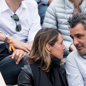 Alexia Laroche-Joubert et son compagnon Tom Benainous - People dans les tribunes lors de la finale messieurs des internationaux de France de tennis de Roland Garros 2019 à Paris le 9 juin 2019. © Jacovides-Moreau/Bestimage