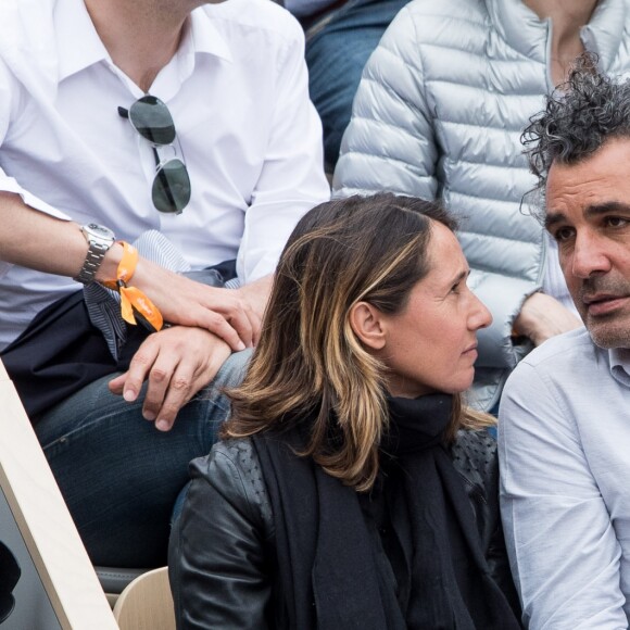 Alexia Laroche-Joubert et son compagnon Tom Benainous - People dans les tribunes lors de la finale messieurs des internationaux de France de tennis de Roland Garros 2019 à Paris le 9 juin 2019. © Jacovides-Moreau/Bestimage