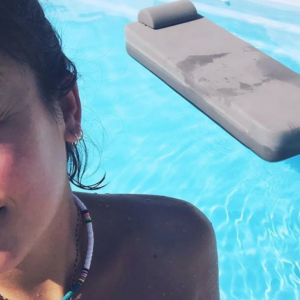 Alizée partage des photos pendant sa seconde grossesse sur Instagram (été 2019).