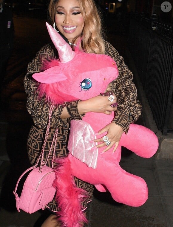 Nicki Minaj arrive à son hôtel après avoir fait la fête dans le club Opium à Londres, le 11 mars 2019.
