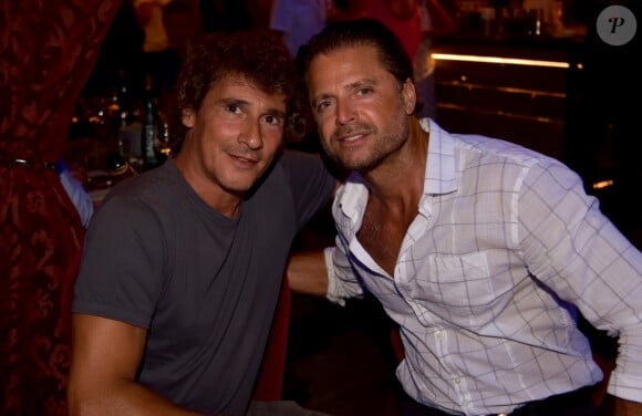 Exclusif - Pierre Rambaldi et David Charvet lors de la soirée d'ouverture du St-Barth Family Festival 2019 au restaurant "Le Ti' St Barth" sur l'île de Saint-Barthélemy, Antilles française, France, le 8 août 2019. © Xavier Merchet-Thau/PhotoStBarth/Bestimage