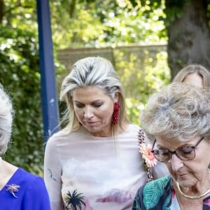 La princesse Margriet et la princesse Irene des Pays-Bas, suivies par le roi Willem-Alexander et la reine Maxima, lors des obsèques de la princesse Christina au palais Noordeinde à La Haye le 22 août 2019.