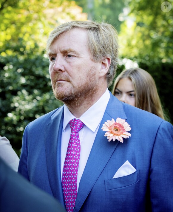 Le roi Willem-Alexander des Pays-Bas, très marqué, lors des obsèques de sa tante la princesse Christina au palais de Noordeinde à La Haye le 22 août 2019.