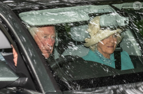 Le prince Charles, prince de Galles, et Camilla Parker Bowles, duchesse de Cornouailles, se rendent à la messe dominicale à l'église de Crathie, Écosse, Royaume Uni , le 18 août 2019.